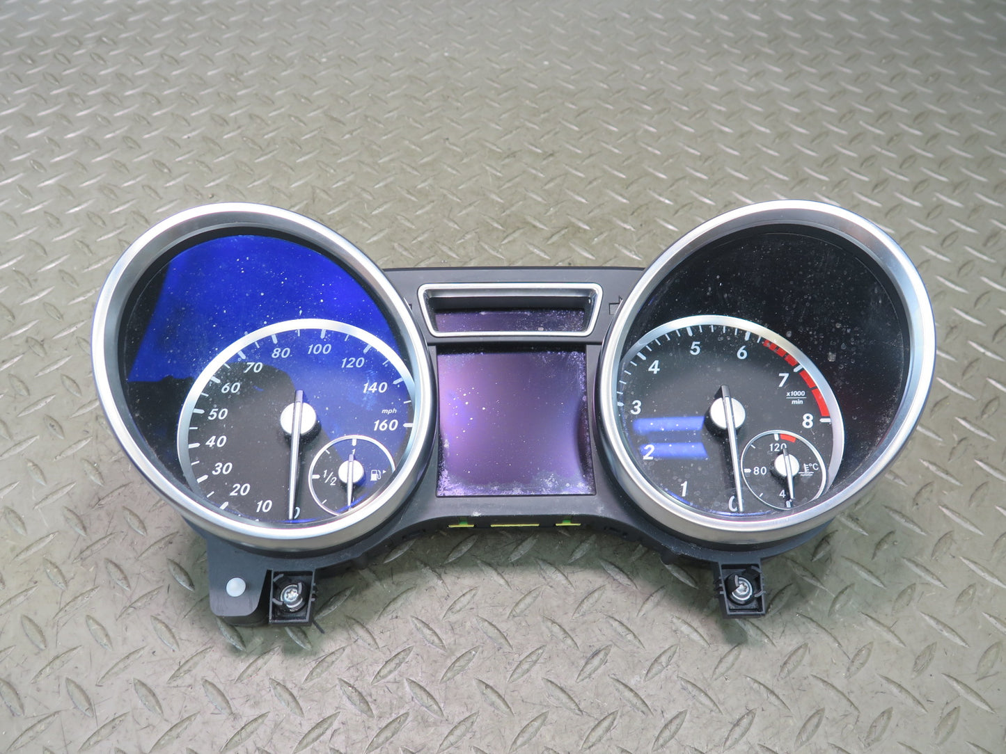 2015 Mercedes W166 Ml-class Instrument Cluster Gauge Speedometer 1669008314