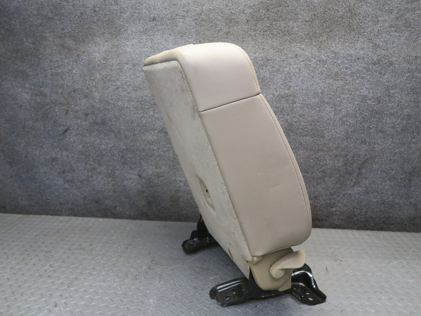 12-15 Mercedes W166 Ml-class Rear Right Seat Upper Backrest Cushion OEM