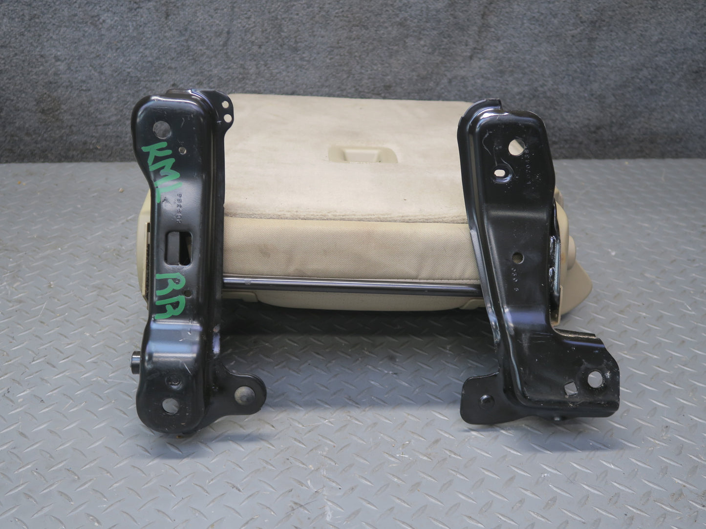12-15 Mercedes W166 Ml-class Rear Right Seat Upper Backrest Cushion OEM