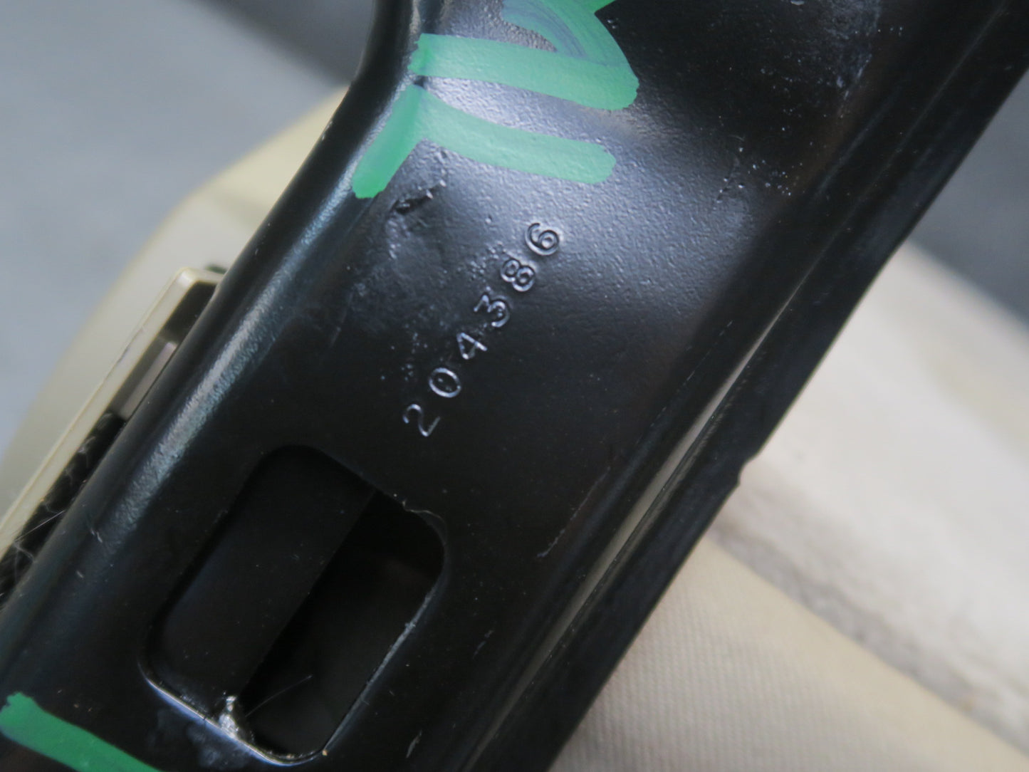12-15 Mercedes W166 Ml-class Rear Right Seat Upper Backrest Cushion OEM