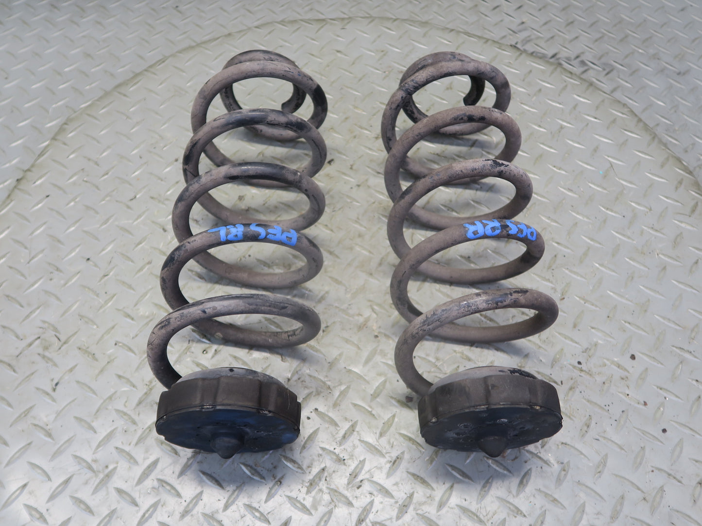 13-15 Audi RS5 8F7 Convert Rear Suspension Left & Right Coil Spring Set 45K OEM