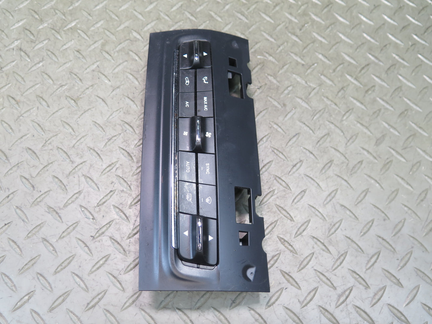 17-20 Maserati Levante M161 A/C Heater Air Vent Climate Control Switch Panel