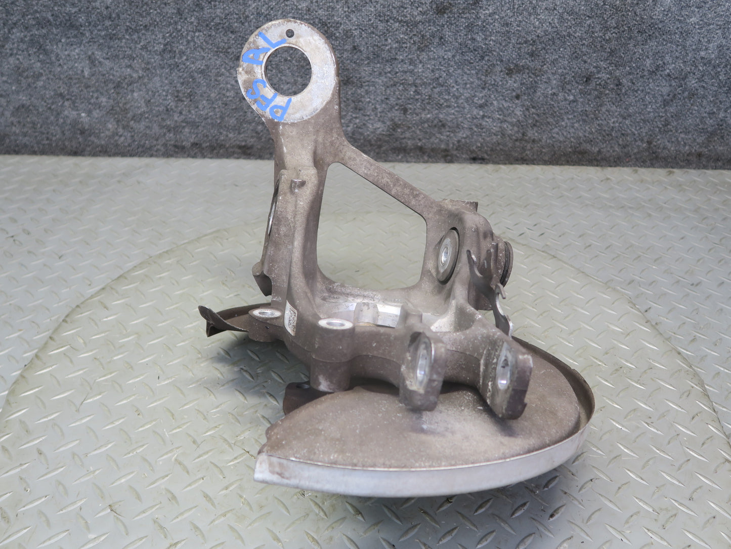 13-15 Audi RS5 8F7 AWD Rear Left Spindle Knuckle Wheel Hub Bearing 45K Miles OEM