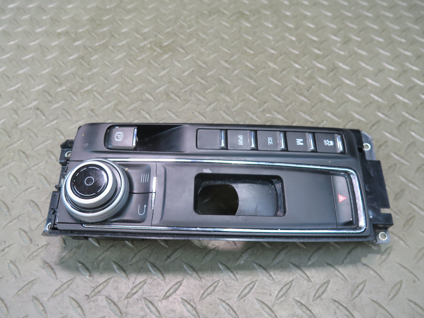 2017-2020 Maserati Levante M161 Front Center Console Switches Control Panel