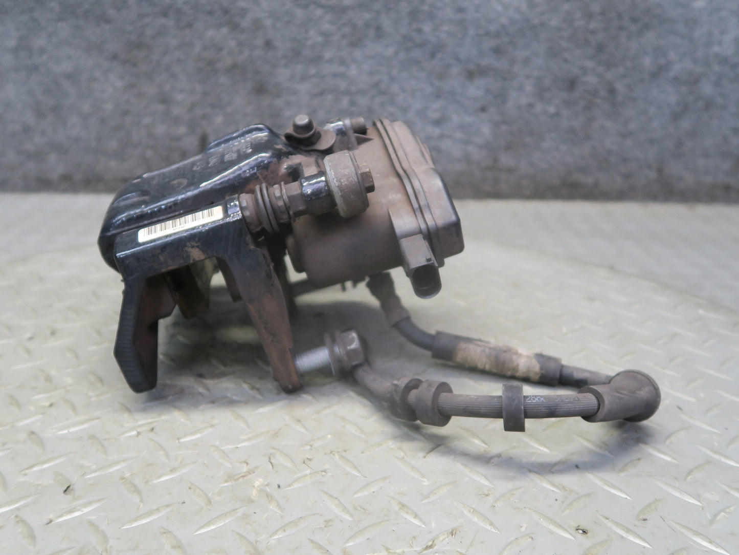 13-15 Audi RS5 8F7 AWD Rear Left & Right Brake Caliper Set 45K Miles OEM