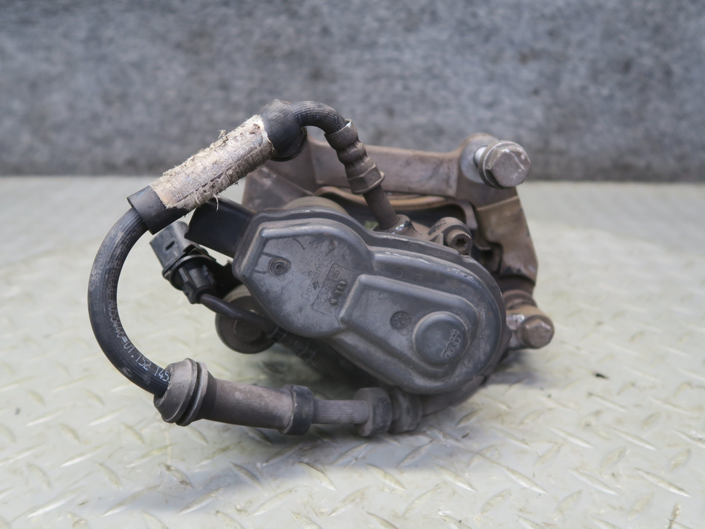 13-15 Audi RS5 8F7 AWD Rear Left & Right Brake Caliper Set 45K Miles OEM