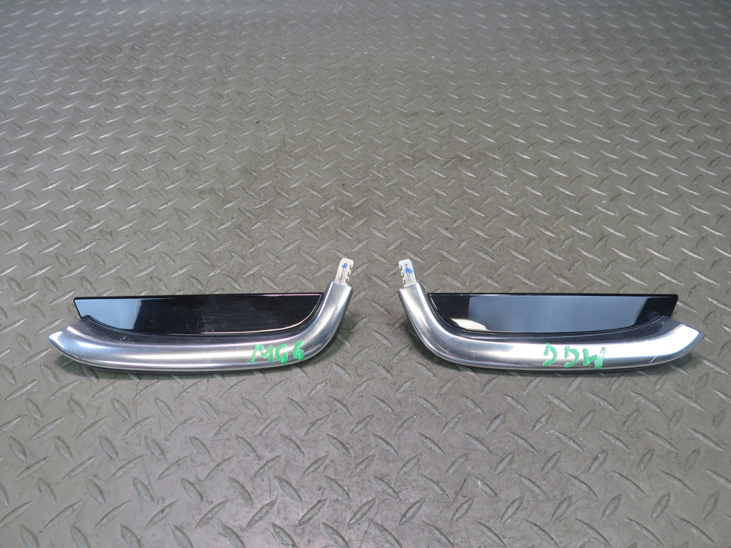 2014-2020 Maserati Ghibli M157 Rear Left & Right Quarter Panel Molding Cover Set