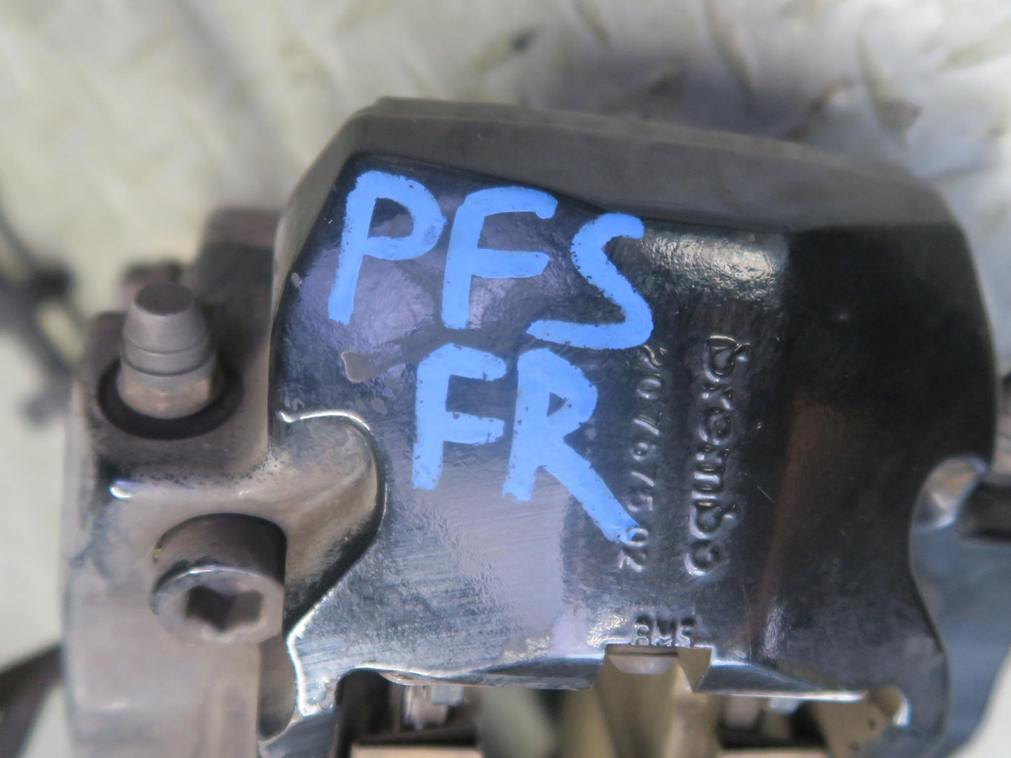 13-15 Audi RS5 8F7 AWD Front Left & Right Brembo Brake Caliper Set 45K Miles OEM