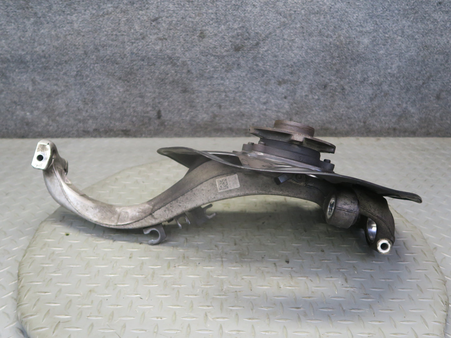 13-15 Audi RS5 8F7 AWD Front Left Spindle Knuckle Wheel Hub 45K Miles OEM