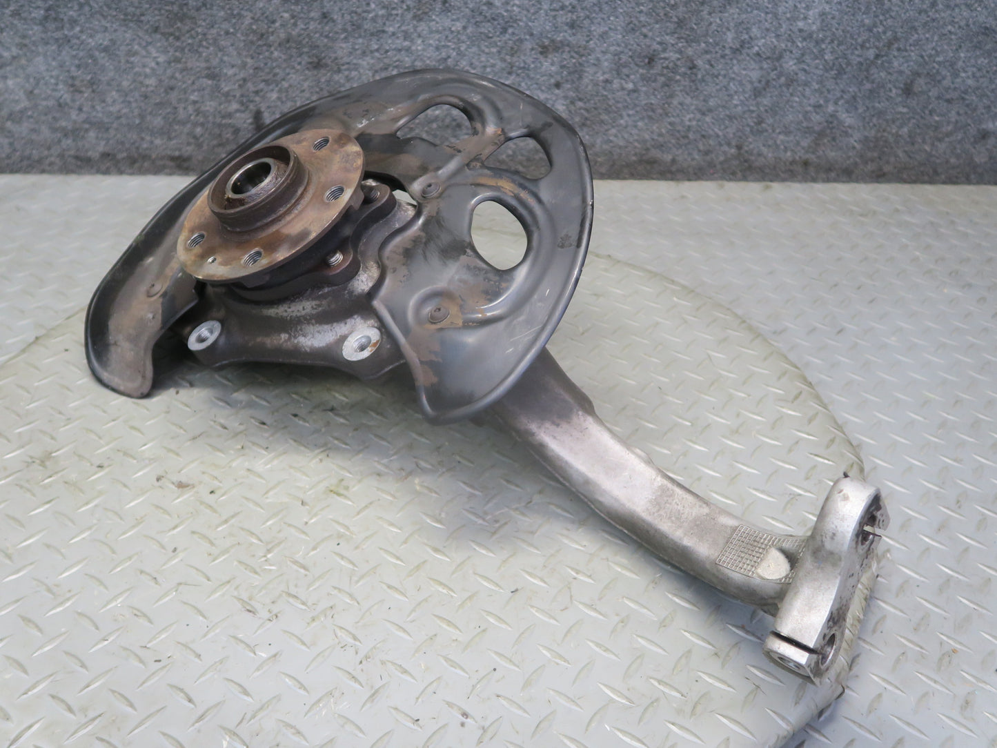 13-15 Audi RS5 8F7 AWD Front Left Spindle Knuckle Wheel Hub 45K Miles OEM