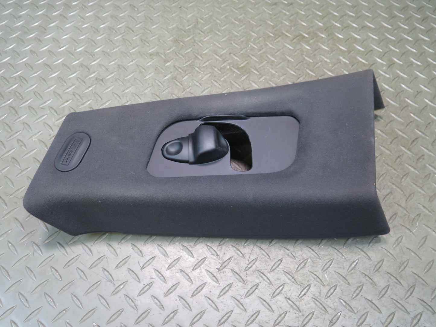 14-20 Maserati Ghibli M157 Left & Right Side B Pillar Upper Cover Trim Panel Set