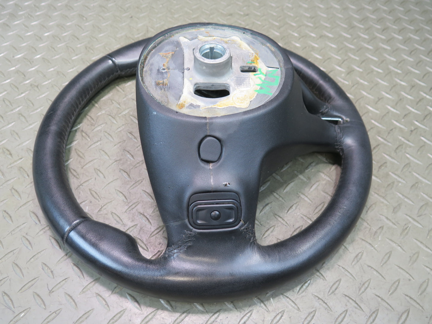2014-2017 Maserati Ghibli M157 SQ4 Steering W/ Controls Leather Black