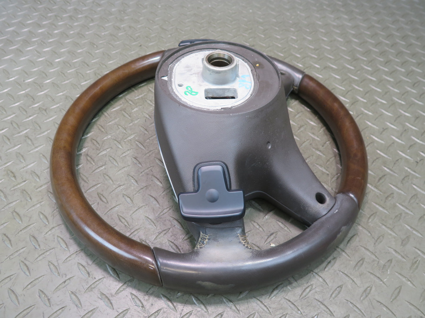 12-15 Mercedes W166 Ml-class Leather Wood Steering w Controls & Shifters OEM