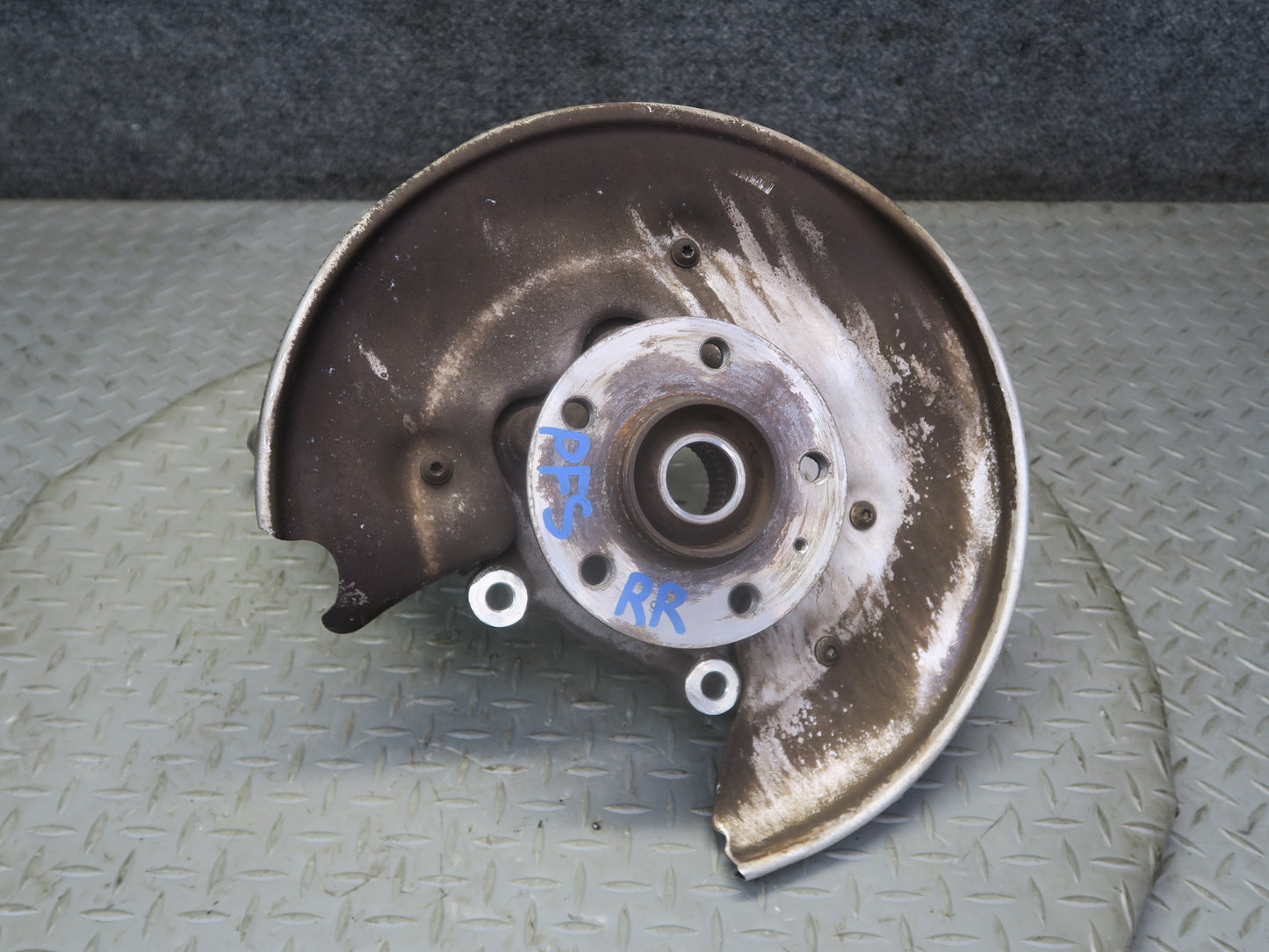 13-15 Audi RS5 8F7 Rear Right Spindle Knuckle Wheel Hub Bearing 45K Miles OEM