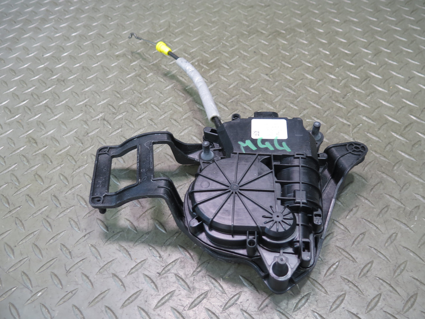 2014-2017 Maserati Ghibli M157 Rear Trunk Lock Latch Motor Actuator 670037458