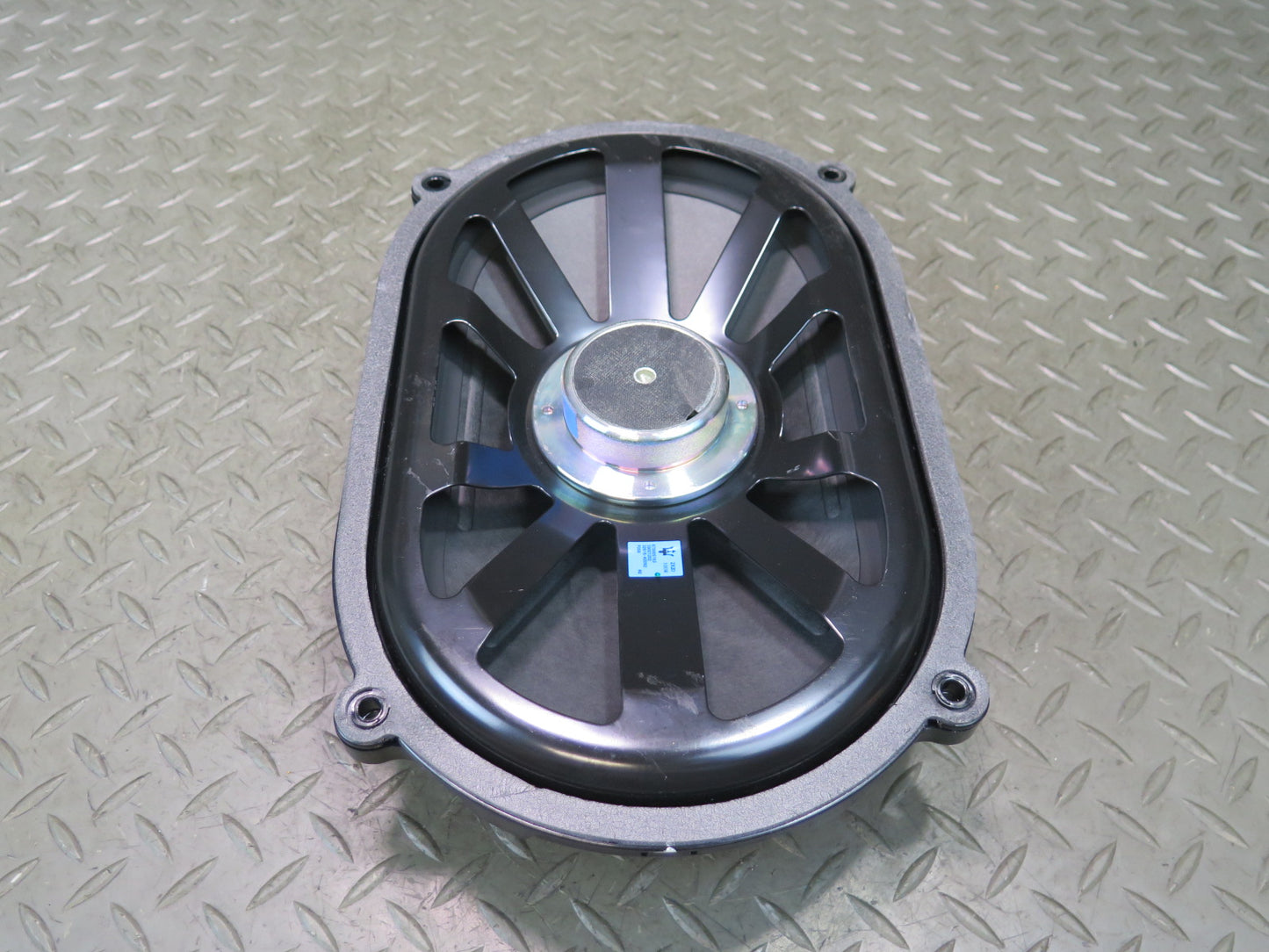 2014-2017 Maserati Ghibli M157 Rear Deck Shelf Subwoofer Audio Speaker