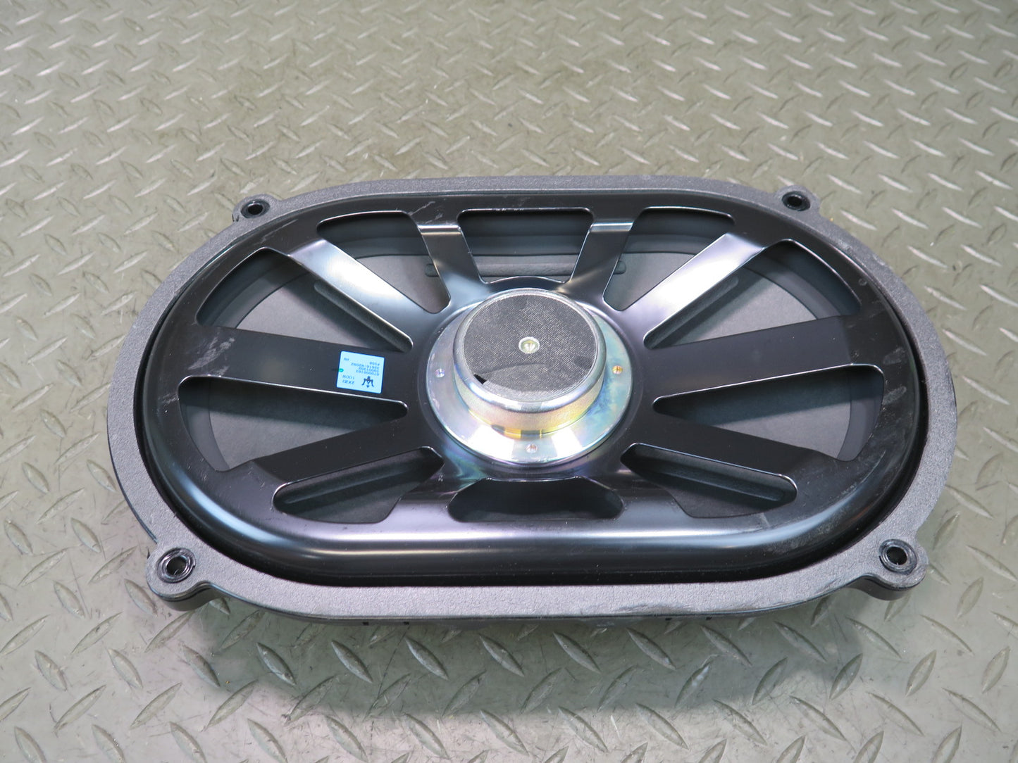 2014-2017 Maserati Ghibli M157 Rear Deck Shelf Subwoofer Audio Speaker