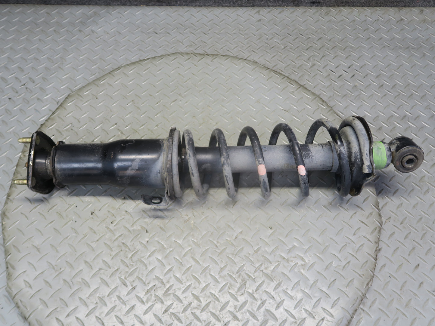 02-04 Lexus Z40 SC430 Set of 2 Rear Left & Right Strut Shock Absorber 122K OEM