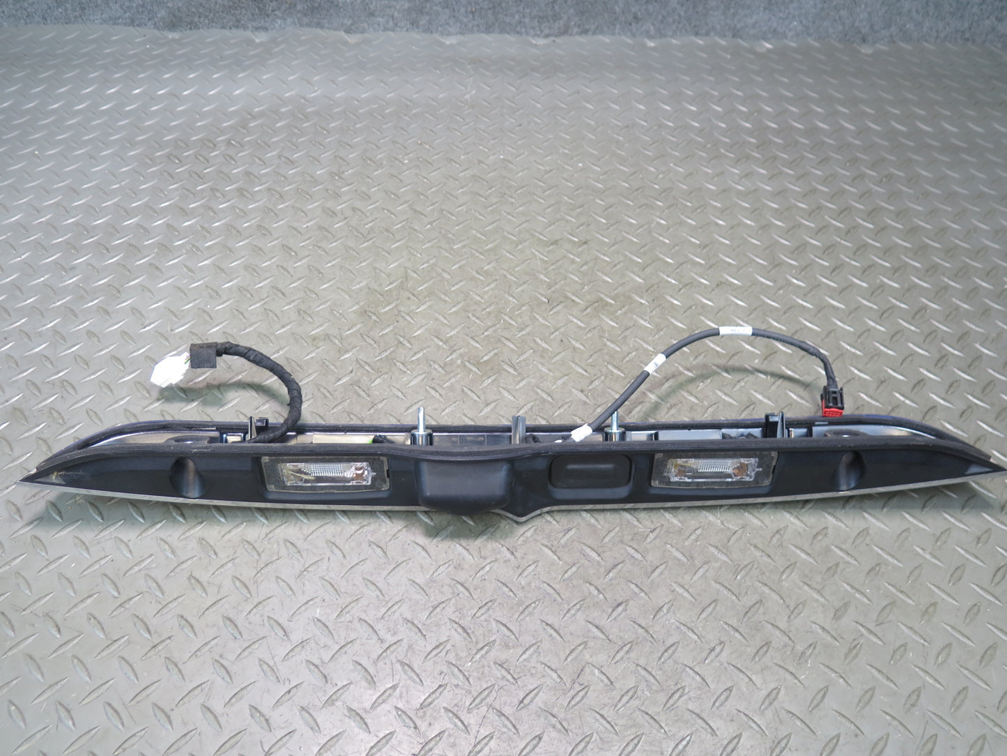 2014-2017 Maserati Ghibli M157 Rear Trunk Lid Trim Molding Panel W/ Camera