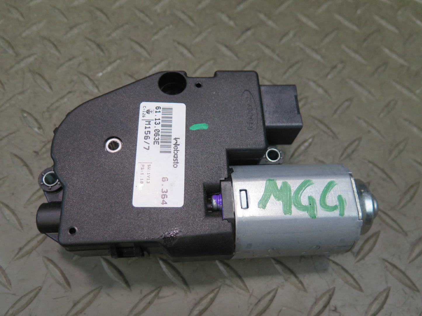 2014-2017 Maserati Ghibli M157 Sunroof Panoramic Roof Window Regulator Motor