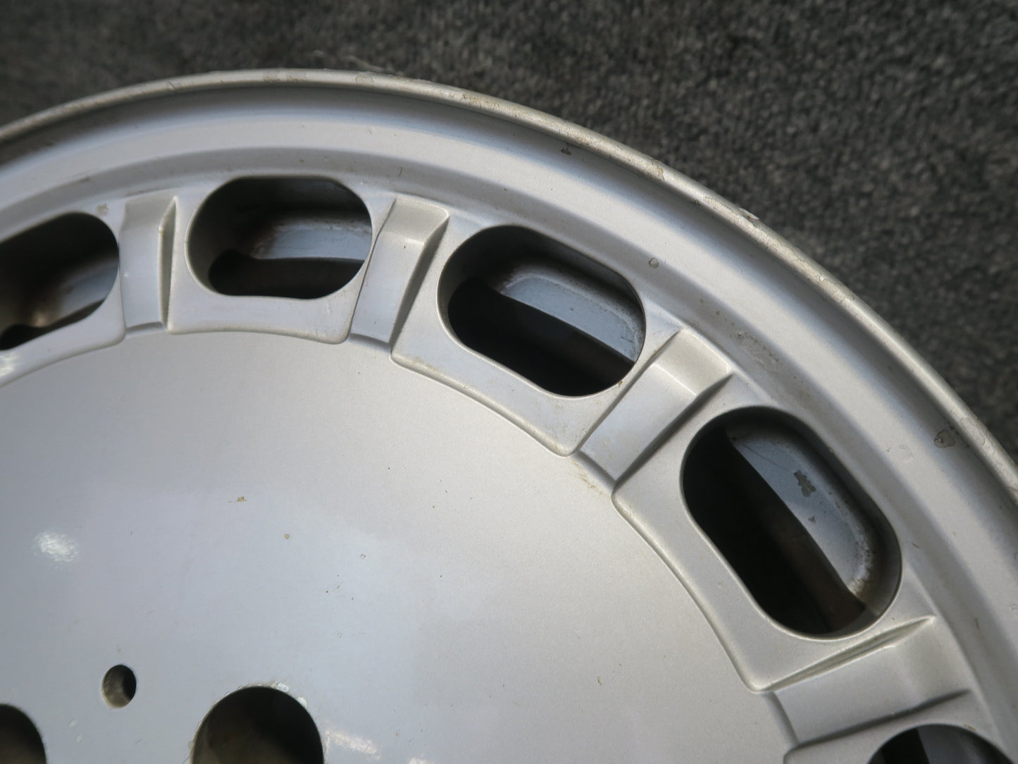 86-91 Mercedes W126 Set of 4 Factory 15" R15 Alloy Wheel Rim 15x6.5J ET21.5 OEM