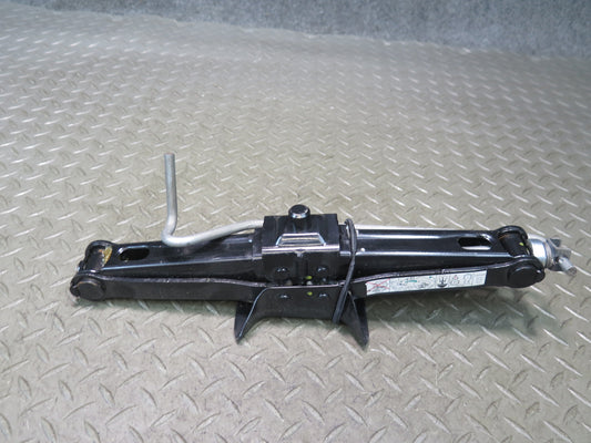 2014-2020 Maserati Ghibli M157 Rear Emergency Spare Tire Jack Tool