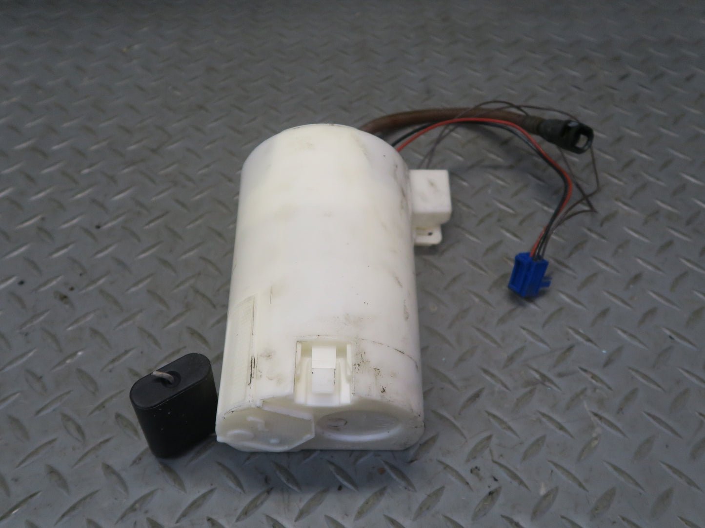 04-05 BMW E85 Z4 M54 Fuel Pump Level Sensor Sending Unit Set 66K Miles OEM