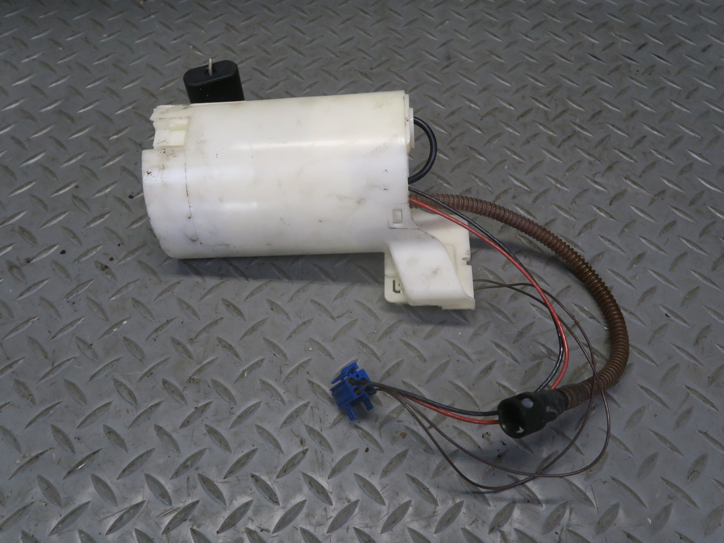 04-05 BMW E85 Z4 M54 Fuel Pump Level Sensor Sending Unit Set 66K Miles OEM