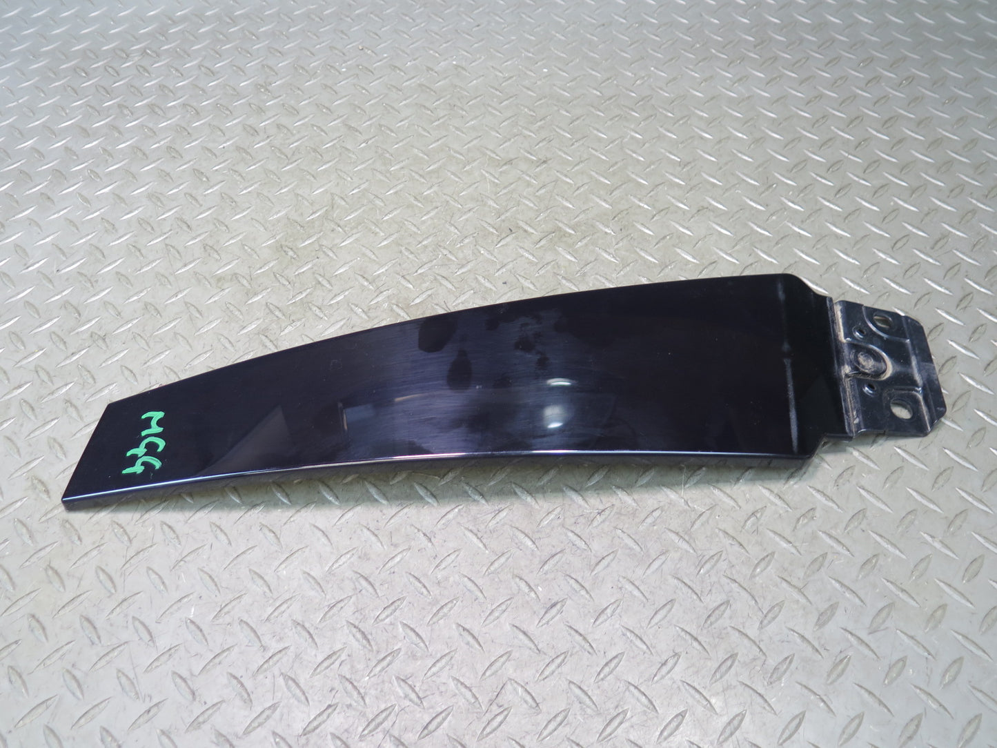 14-20 Maserati Ghibli M157 Right & Left Side Exterior B Pillar Molding Trim Set