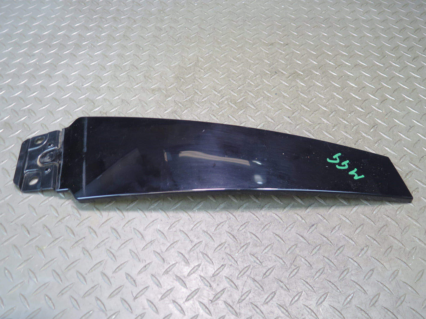 14-20 Maserati Ghibli M157 Right & Left Side Exterior B Pillar Molding Trim Set