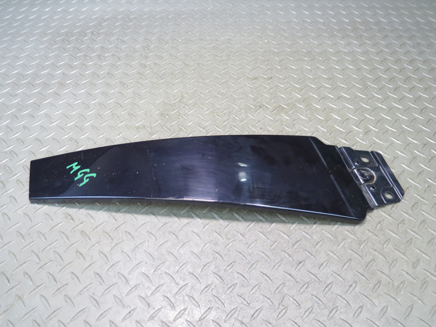 14-20 Maserati Ghibli M157 Right & Left Side Exterior B Pillar Molding Trim Set