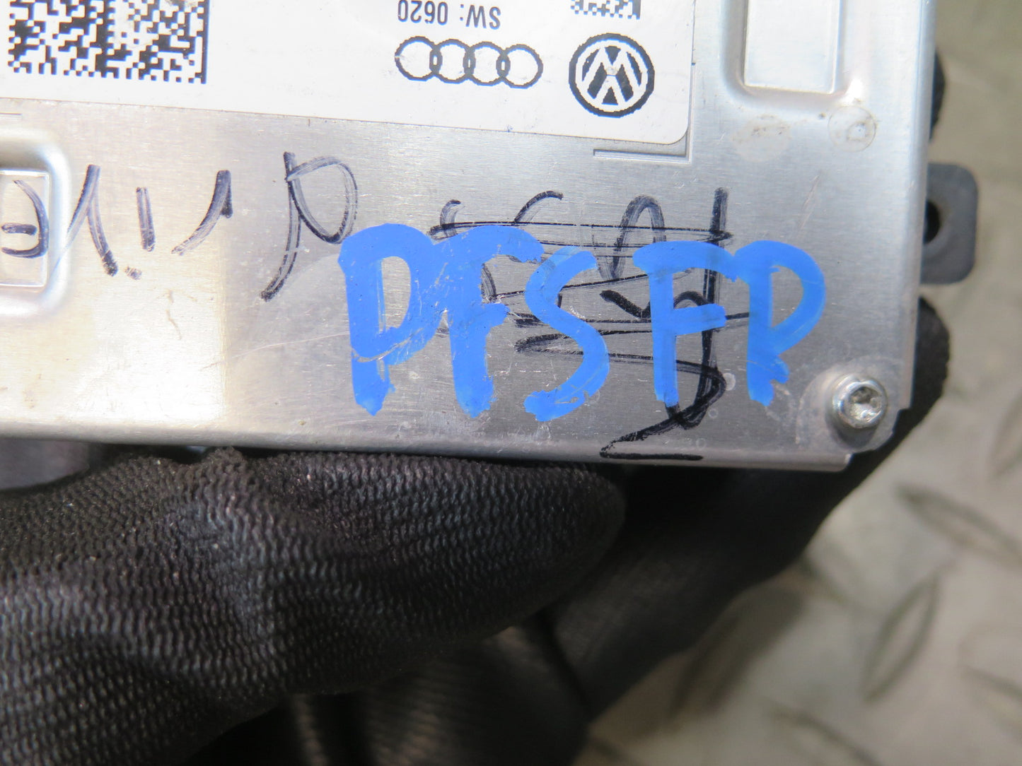 13-17 Audi A5 S5 RS5 Right LED Headlight Control Ballast Module 4G0907697D OEM