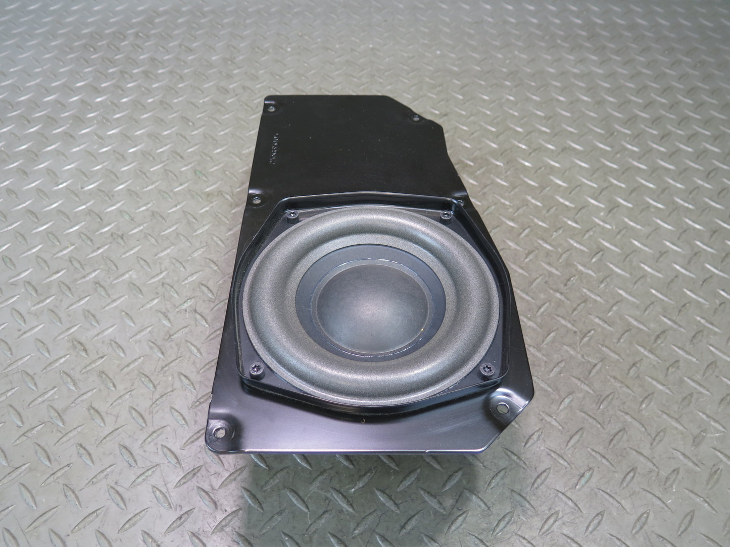 03-08 BMW E85 Z4 Set of 2 Rear TOP Hi-fi Subwoofer Speaker w Bracket 66K OEM
