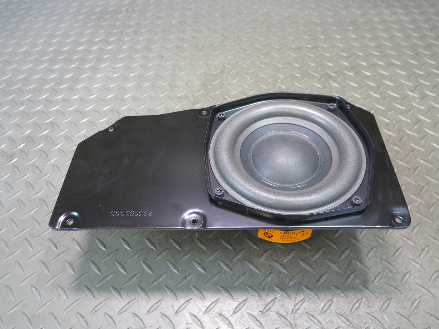 03-08 BMW E85 Z4 Set of 2 Rear TOP Hi-fi Subwoofer Speaker w Bracket 66K OEM