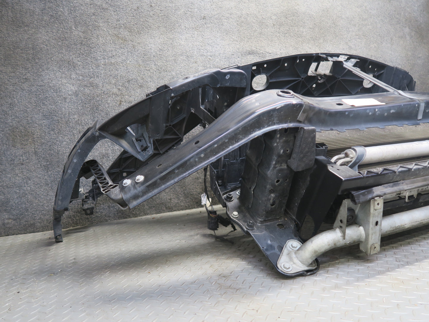 12-15 Mercedes W166 ML350 RWD Engine Radiator Core Cooling Fan Shroud Assy OEM