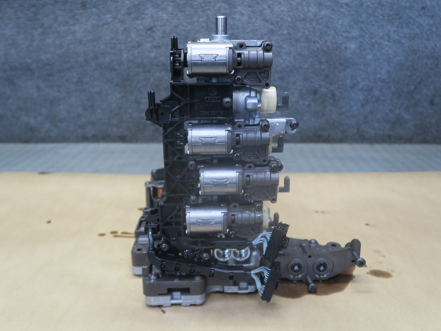 13-15 Audi RS5 8F7 Automatic Transmission Valve Body Mechatronic 45K Miles OEM