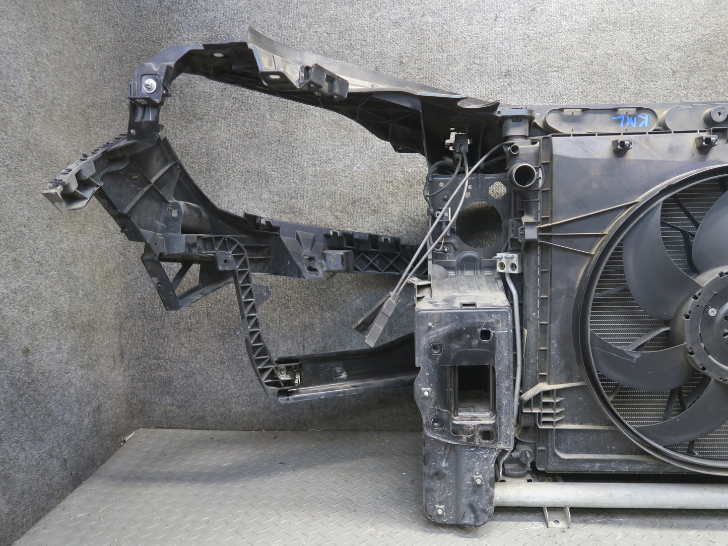 12-15 Mercedes W166 ML350 RWD Engine Radiator Core Cooling Fan Shroud Assy OEM