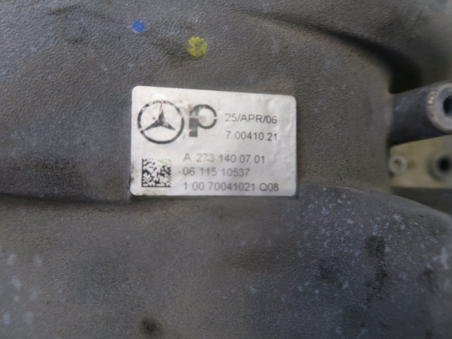 07-12 Mercedes R230 SL550 M273 5.5L Engine Motor Air Intake Manifold 112K OEM