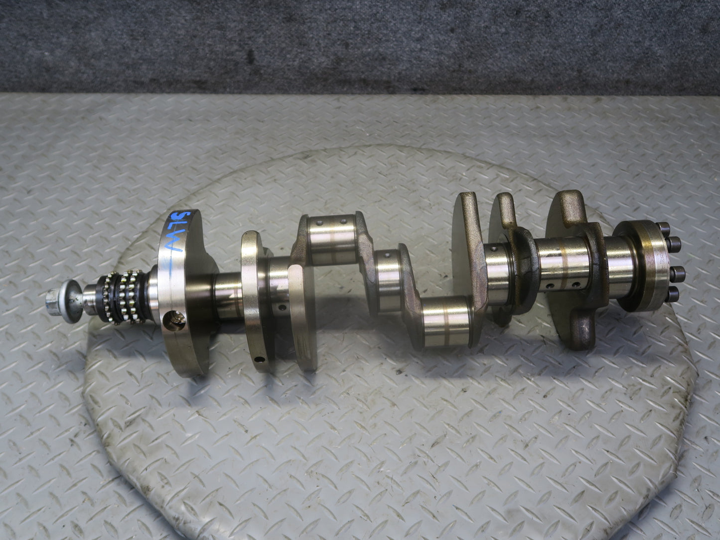 07-09 Mercedes R230 SL550 M273 273.965 5.5L Engine Crankshaft 112K Miles OEM
