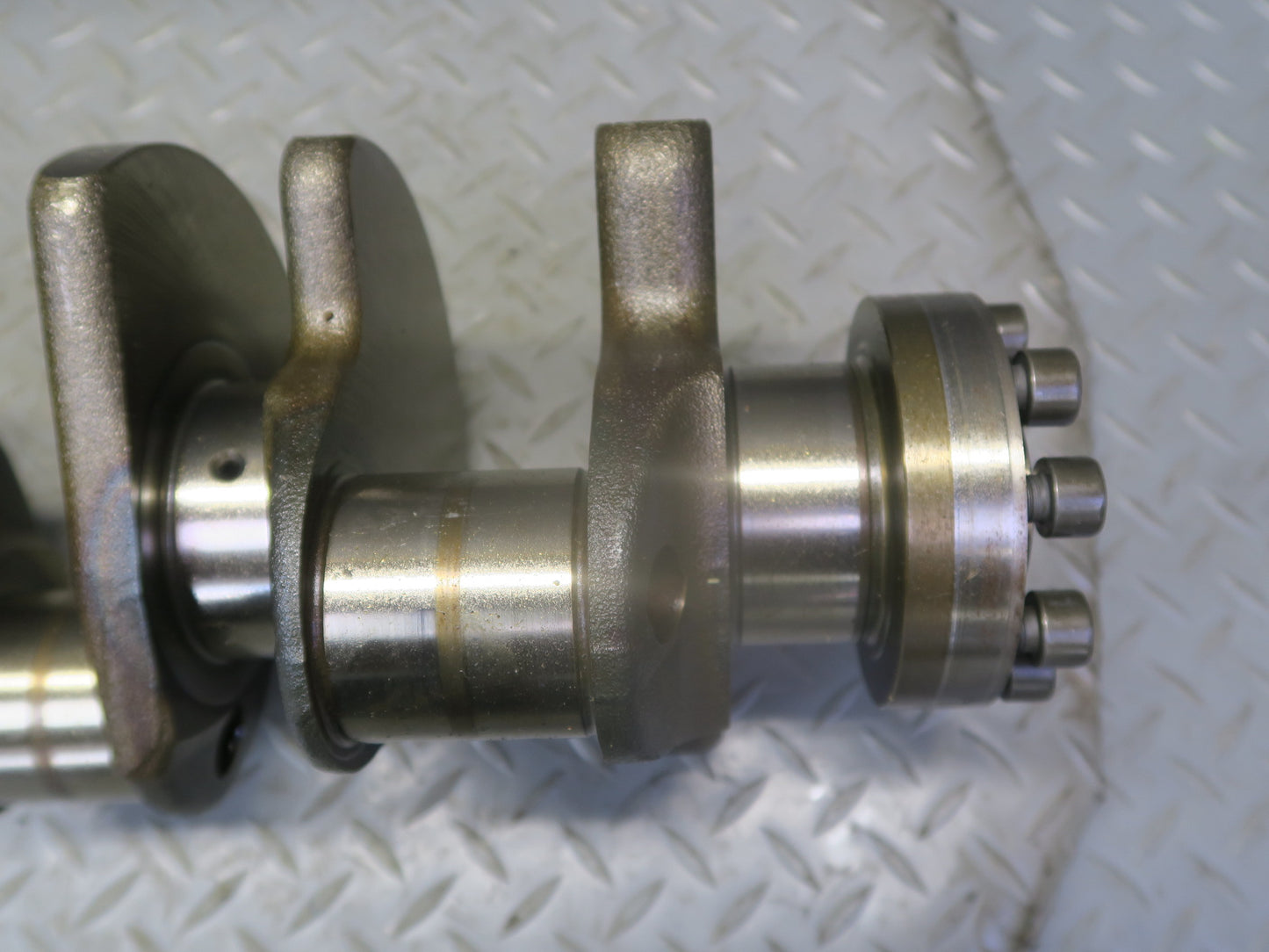 07-09 Mercedes R230 SL550 M273 273.965 5.5L Engine Crankshaft 112K Miles OEM