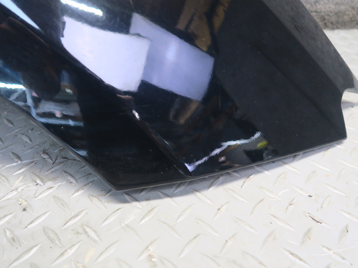 12-15 Mercedes W166 Ml-class Front Right Fender Shell Panel Cover Black OEM