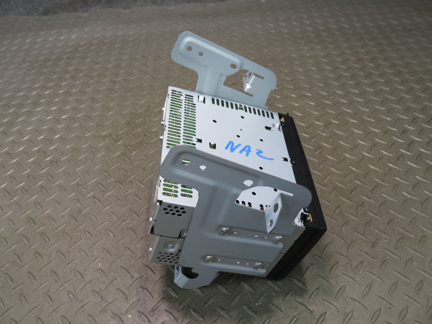 09-14 Nissan Z34 370Z AM FM Radio CD Player Head Unit 28185-1EA0A OEM