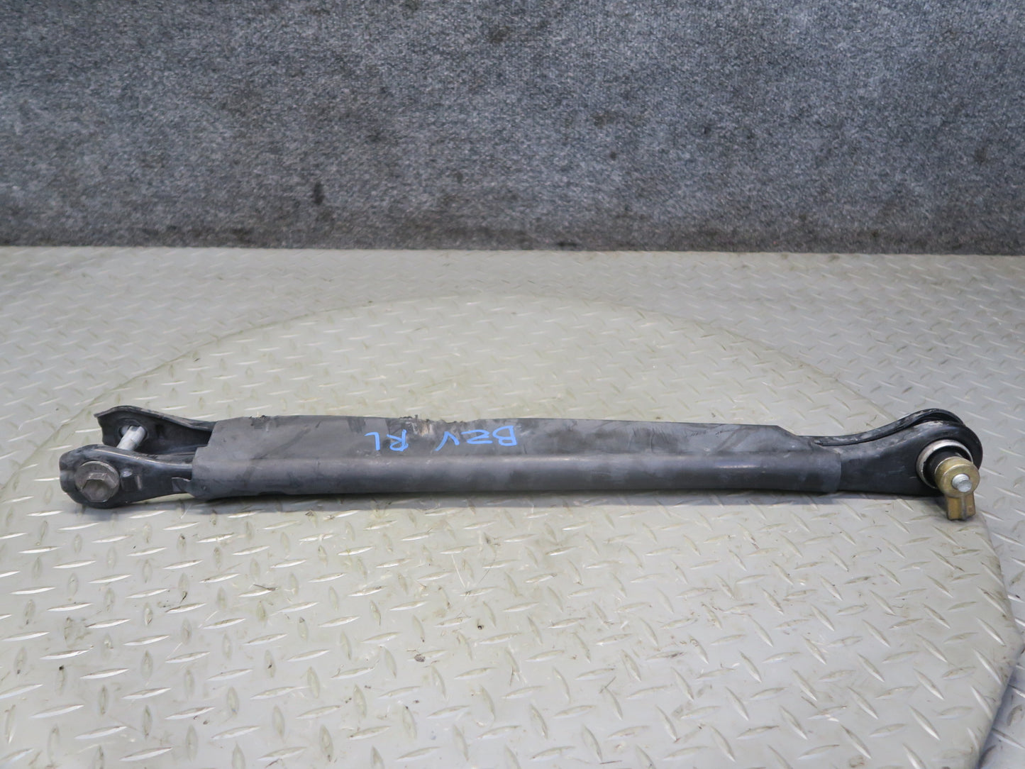 03-08 BMW E85 Z4 Rear Left or Right Lower Control Arm 66K Miles OEM