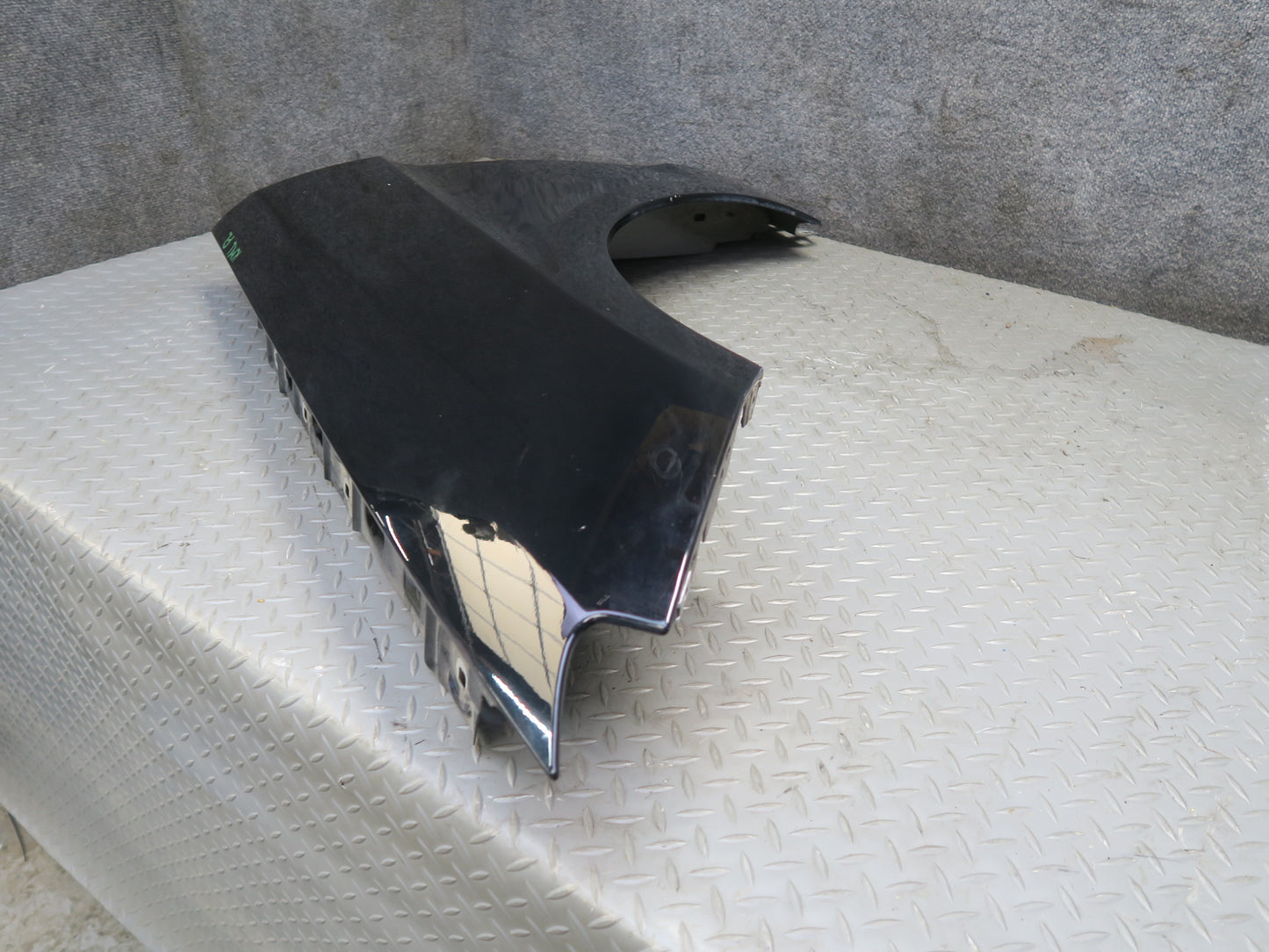 12-15 Mercedes W166 Ml-class Front Left Fender Shell Panel Cover Black  OEM