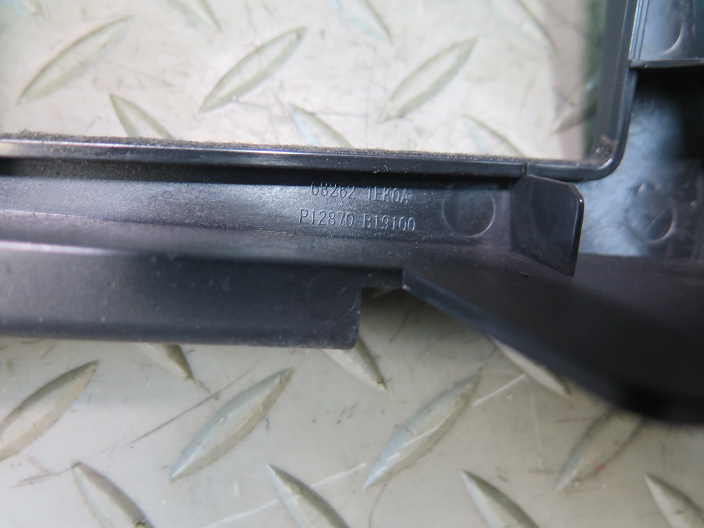 09-20 Nissan Z34 370Z Dash Center Radio Climate Control Trim Bezel Cover OEM