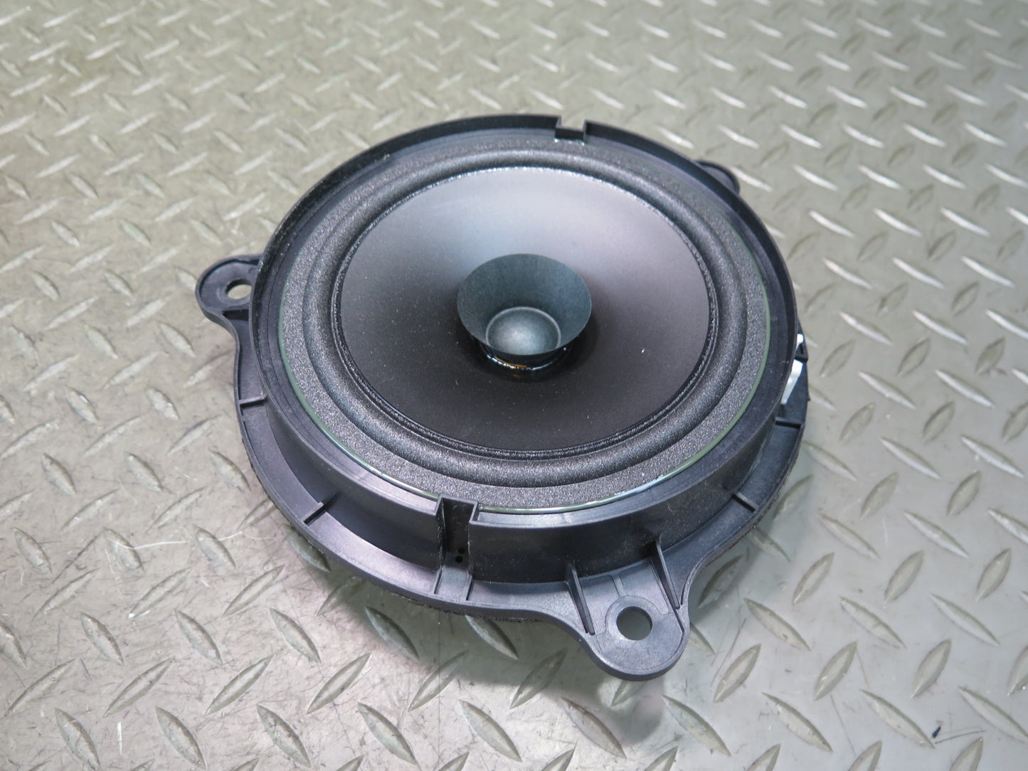 09-20 Nissan Z34 370Z Set of 2 Left & Right Door Speaker OEM