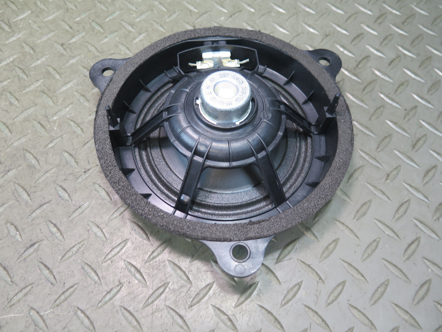 09-20 Nissan Z34 370Z Set of 2 Left & Right Door Speaker OEM