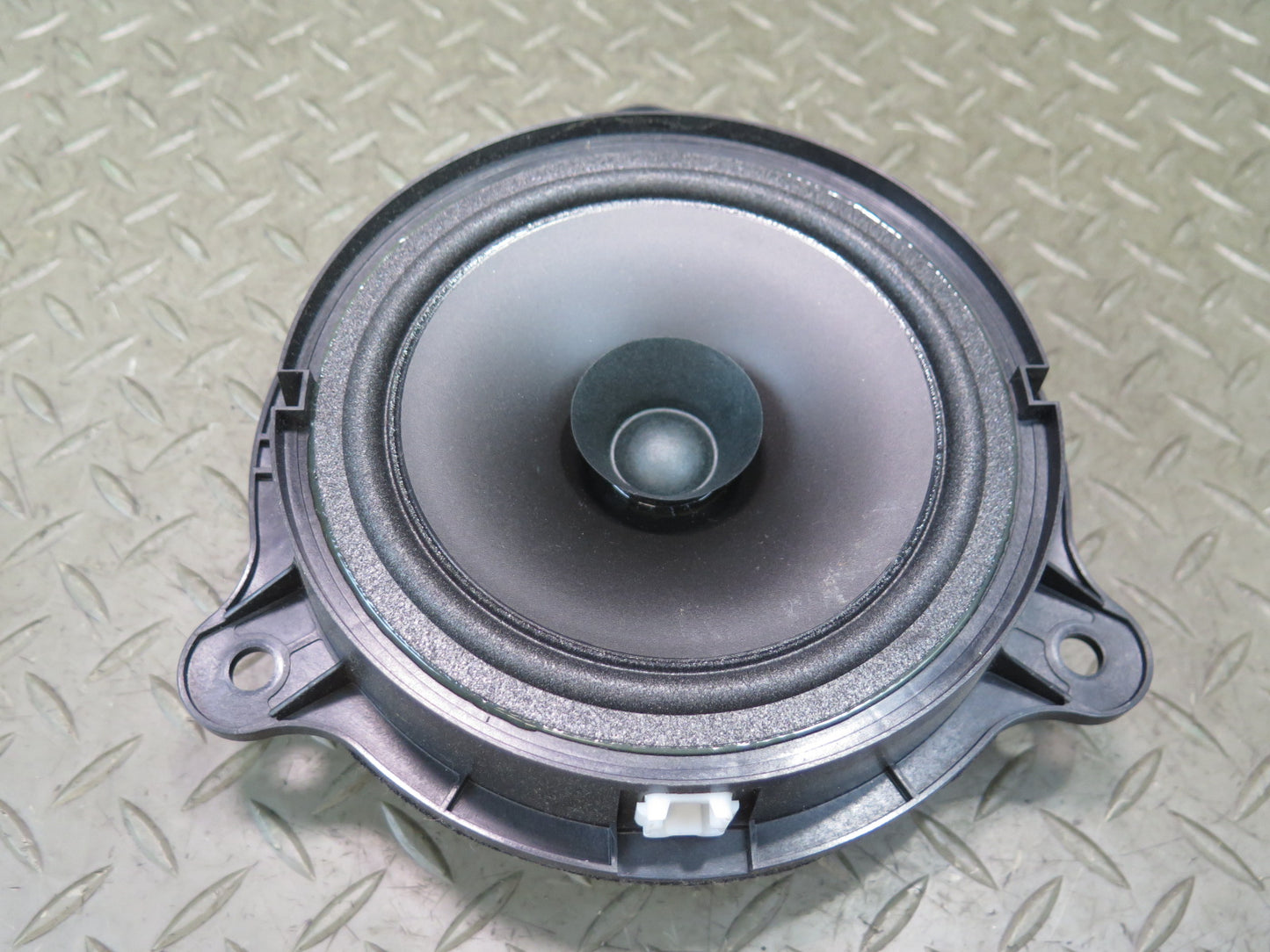 09-20 Nissan Z34 370Z Set of 2 Left & Right Door Speaker OEM