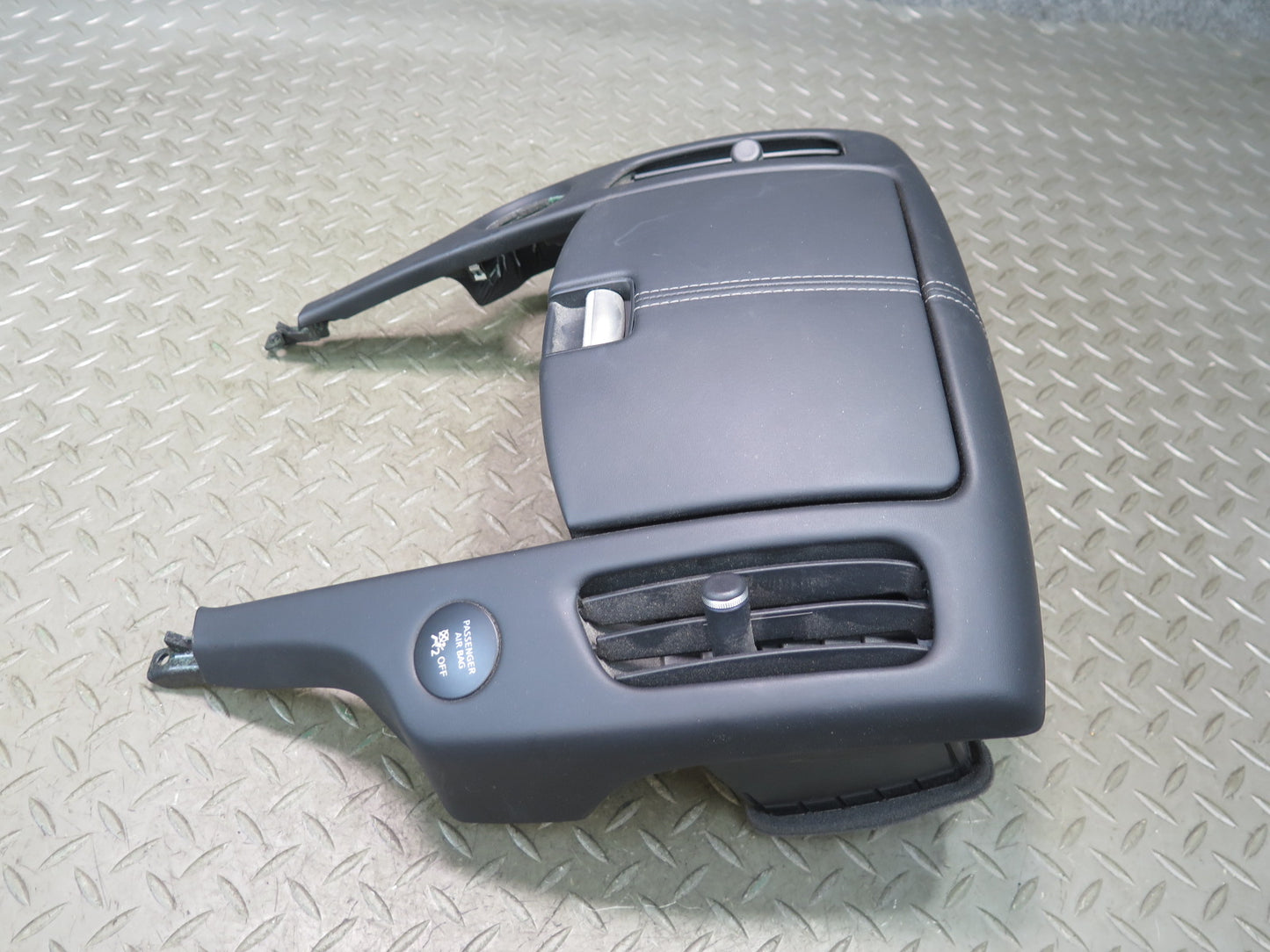 09-20 Nissan Z34 370Z Dash Center Air Vent Storage Box Trim 68250-1EA0A OEM