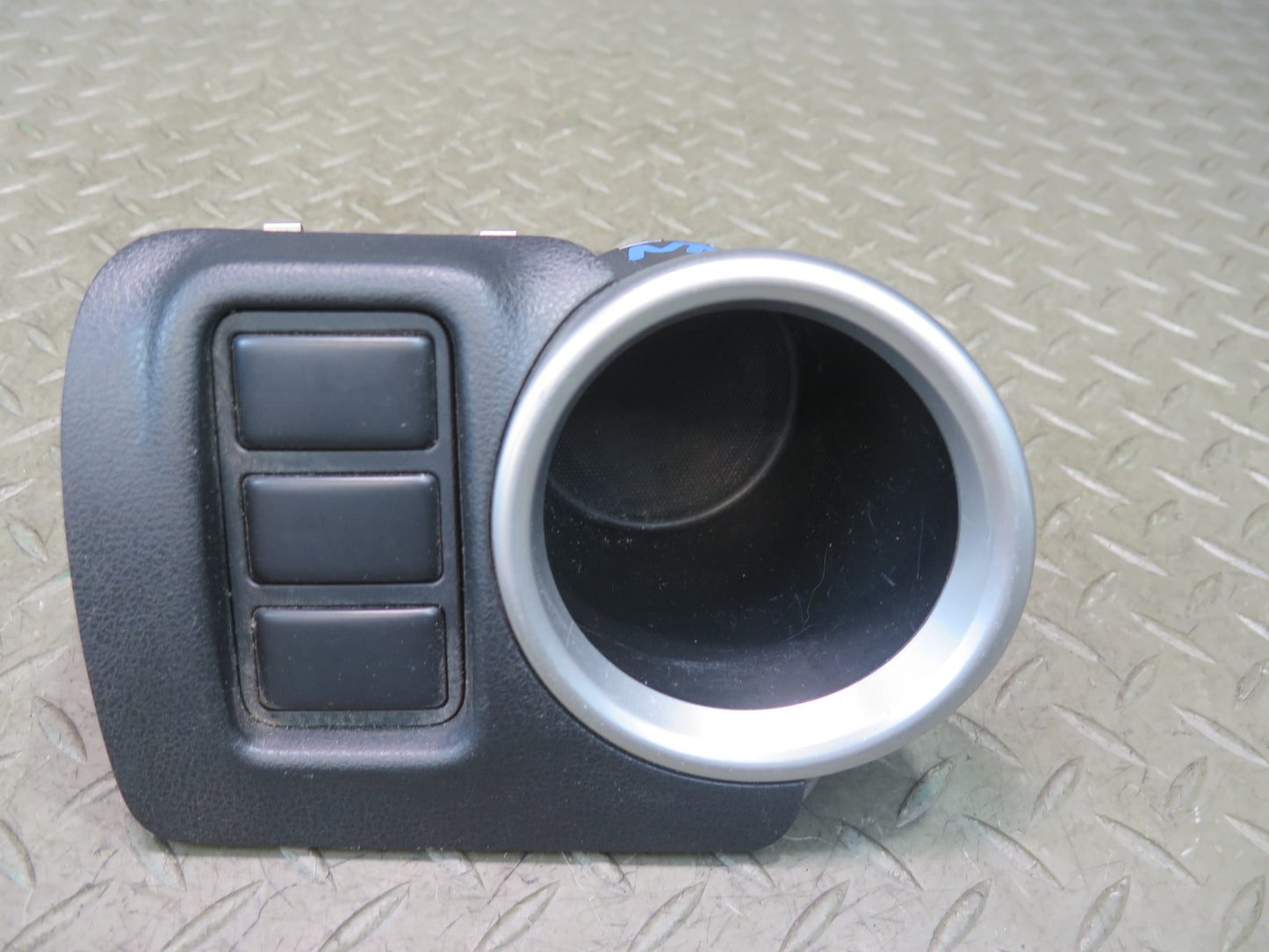 09-20 Nissan Z34 370Z Center Console CUP Holder 68430-1EA0A OEM